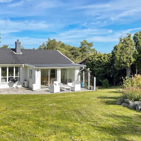 5 person holiday home in Nösund