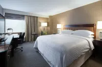 Sheraton Pittsburgh Airport Hotel - 4-Star