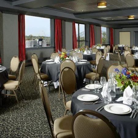 Hotel Julien Dubuque