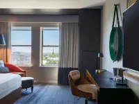 Renaissance Philadelphia Downtown Hotel Hotels near Independence Mall