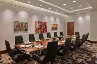 Art Ovation Hotel, Autograph Collection - parking