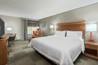Hampton Inn Danbury - Pet friendly