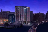 Four Points by Sheraton Doha - Rooftop Pools