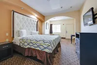Capital O Deluxe Inn Channelview Houston I-10 - Inns