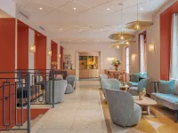 Hotel Le Mareuil Hotels near chicha la cabana