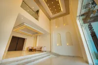 Bumblebee Hotel - 2-Star