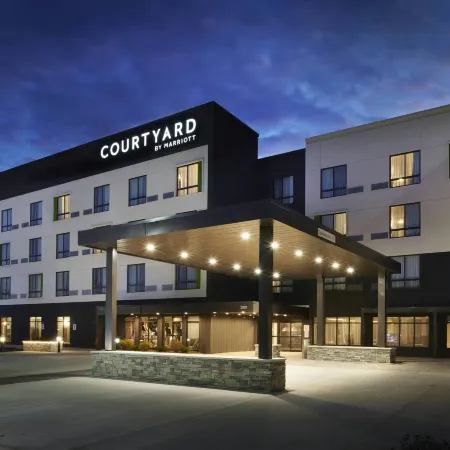 Courtyard Jackson