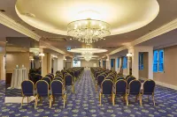 DoubleTree by Hilton Izmir - Alsancak - 4-Star