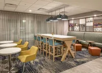 Hampton Inn Columbus NE - Gym