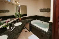 South Coast Winery Resort & Spa - badewanne