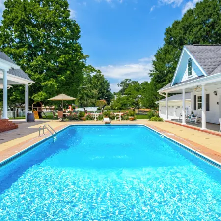 Heart of Historic Chickamauga! Chic Studio w/ Pool