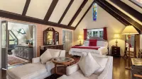 Candlelight Inn (Adults Only) - مسبح