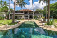 Nomad Beach Resort - Romantic