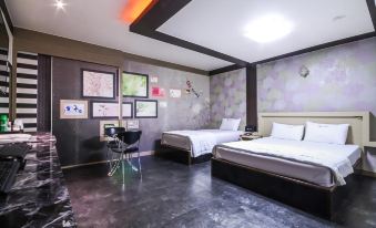 Q9 Motel Gumi