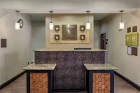 Comfort Inn & Suites Paris - 2-Star