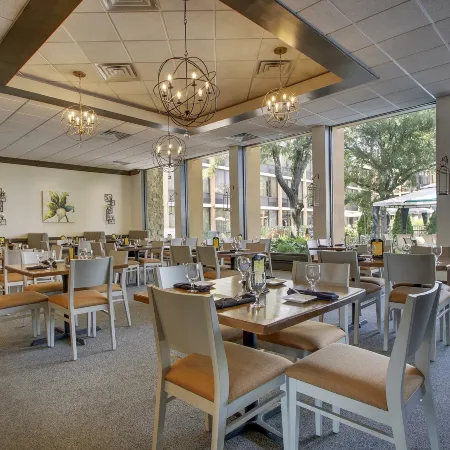 Holiday Inn WESTBURY-LONG ISLAND by IHG