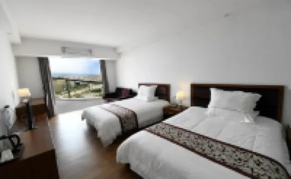 Yueliangwan Seaside Holiday Apartment