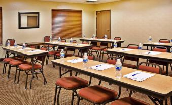 Holiday Inn Express & Suites Jacksonville