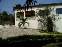 Nimohs' Holiday Home McCarthy Hill Accra-Ghana with Acs
