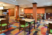 Fairfield Inn & Suites Cleveland Avon Hôtels à : Sheffield