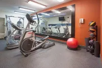 FairBridge Inn & Suites Thornton - Gym