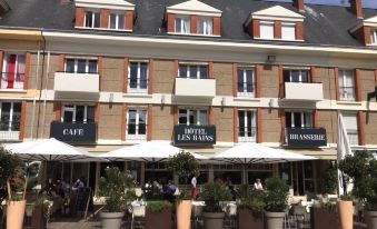 Hotel les Bains