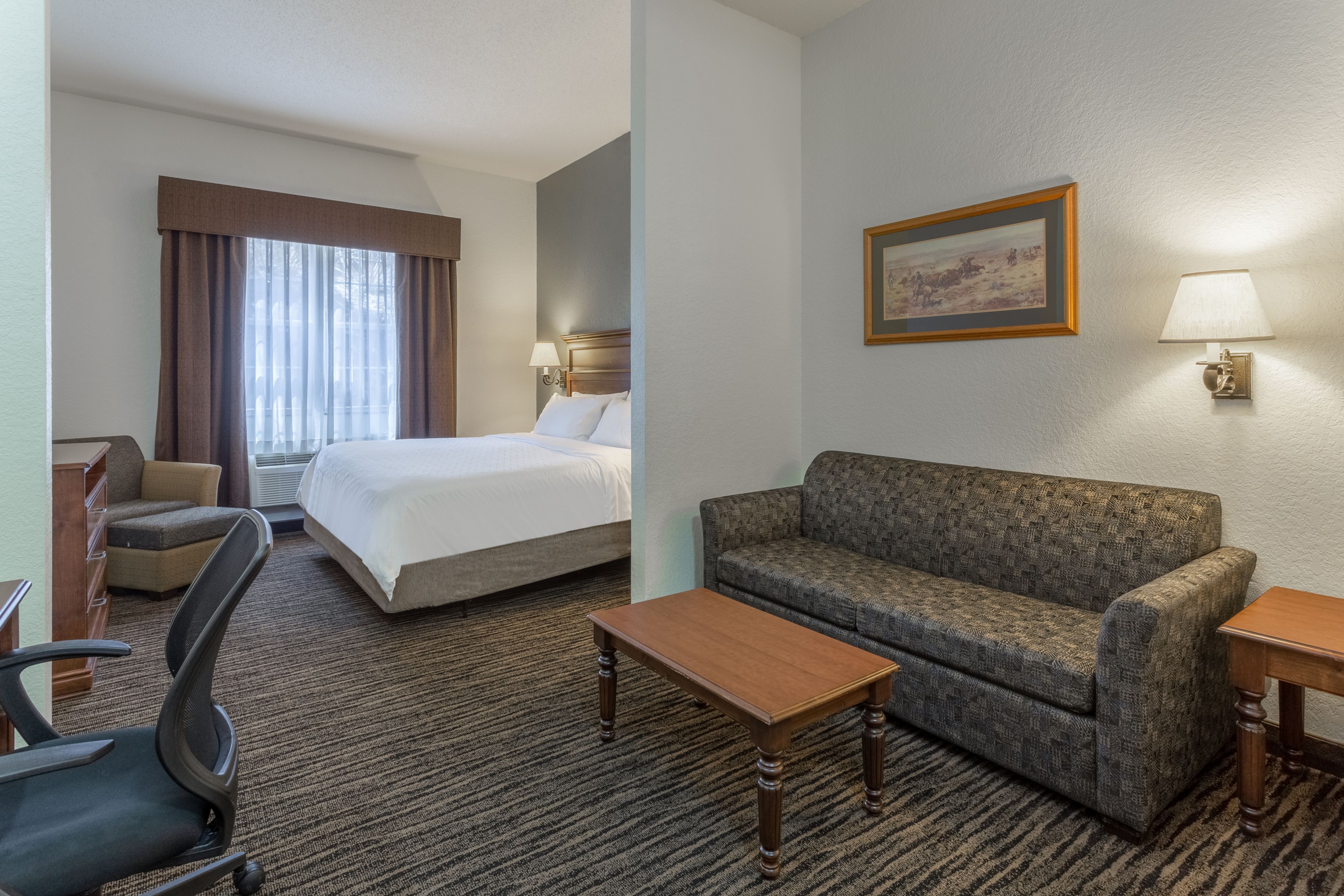 Holiday Inn Express & Suites Mt. Rushmore, an Ihg Hotel