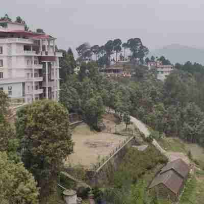 Tehri Club and Resorts by One Earth Hotel Exterior