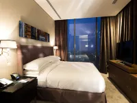 Hilton Mexico City Santa Fe Hotels near Park Plaza