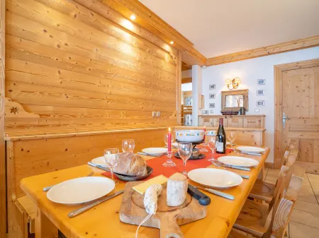 Le Bec Rouge (Le Lac) Отели в г. Тинь