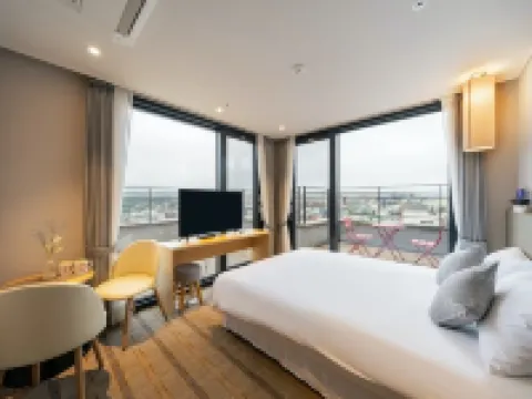 Shin Shin Hotel Cheonjiyean Hotels in Seogwipo
