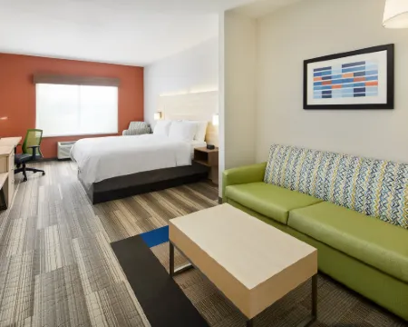 ホリデイ イン エクスプレス & スイーツ セーラム by IHG セーレムのホテル