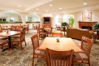 Holiday Inn Express & Suites Kerrville Hotel a Kerrville