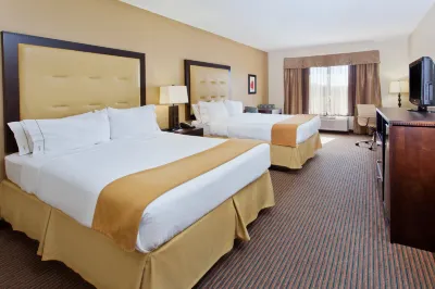 Holiday Inn Express & Suites Cordele North Hotels near Hibbett Sports