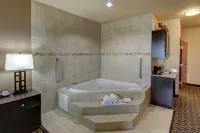 Holiday Inn Express & Suites HUNTSVILLE by IHG - Hot Tub
