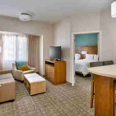Staybridge Suites Gainesville I-75 Rooms