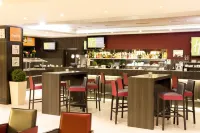 Holiday Inn Express ZÜRICH Airport Hotels in Bachenbülach