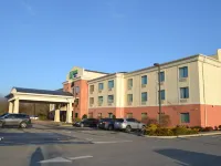 Holiday Inn Express & Suites SELINSGROVE - UNIVERSITY AREA by IHG Hotels in Snyder County