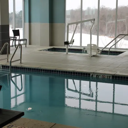 Holiday Inn Express & Suites HUDSON I-94 by IHG