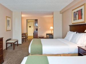 Holiday Inn Express & Suites Huntsville - Muskoka