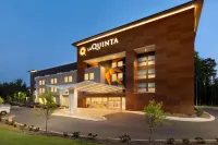 La Quinta Inn & Suites by Wyndham Rock Hill Hotels in 