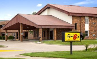 Super 8 by Wyndham Tuscola