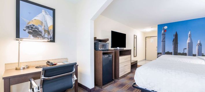 Clarion Pointe Madison-Huntsville Hotels in Huntsville