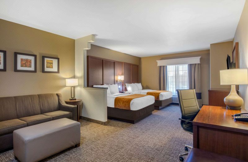 Comfort Suites Marshall