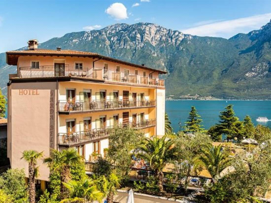 Hotel Villa Dirce-Limone sul Garda Updated 2022 Room Price-Reviews & Deals  | Trip.com