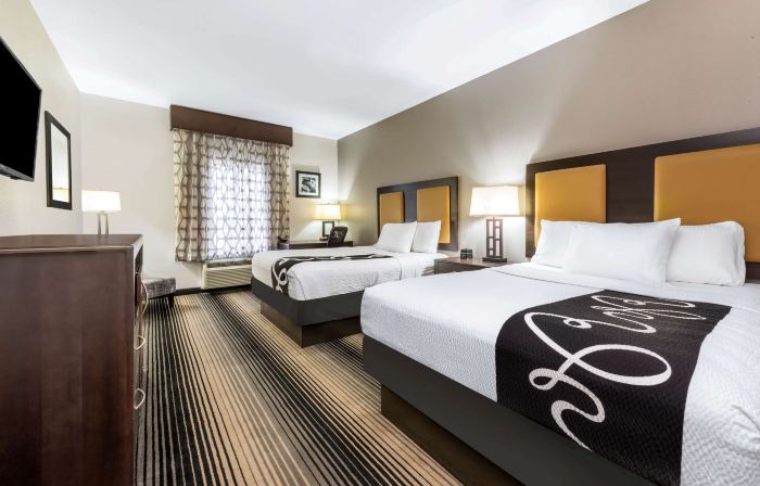 La Quinta Inn & Suites by Wyndham Orange