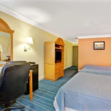 Days Inn by Wyndham San Antonio Airport