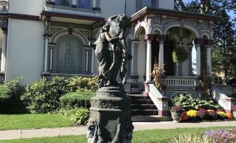 Batcheller Mansion Inn