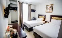 D'Primahotel Pattimura Makassar - parking