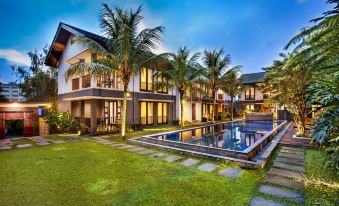 Summer Hills Hotel & Villas Bandung